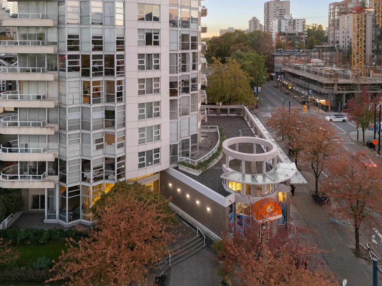201-1788 W Georgia Street, Vancouver, BC, V6G 2V7 - 34