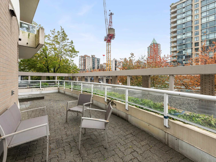 201-1788 W Georgia Street, Vancouver, BC, V6G 2V7 - 28