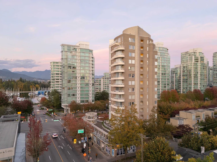 201-1788 W Georgia Street, Vancouver, BC, V6G 2V7 - 36