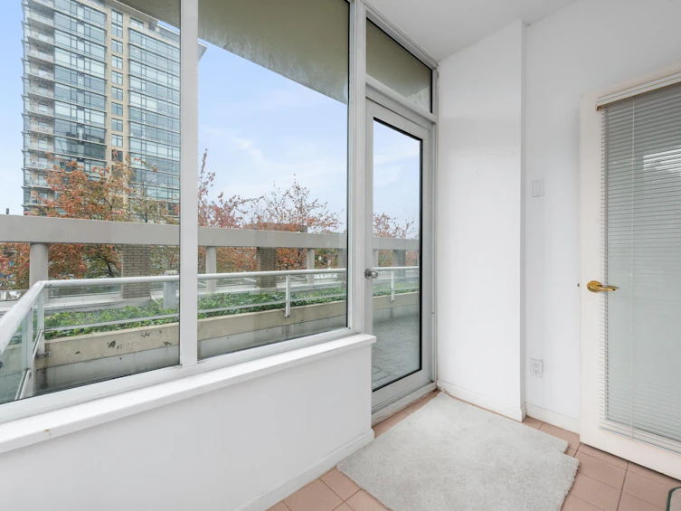 201-1788 W Georgia Street, Vancouver, BC, V6G 2V7 - 21