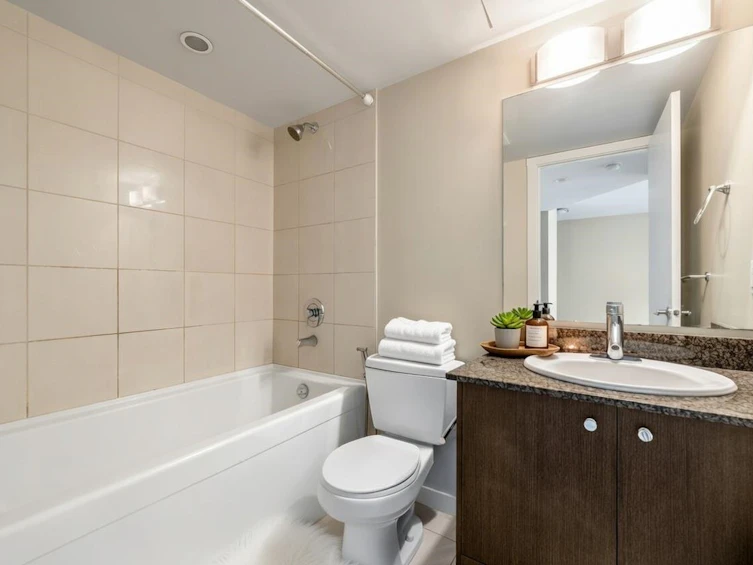 1606-1212 Howe Street, Vancouver, BC, V6Z 2M9 - 8