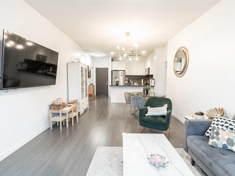 110-15168 33 Avenue, Surrey, BC, V3Z 0N7 - 15