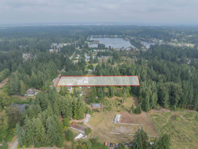 2572 204 Street - 3