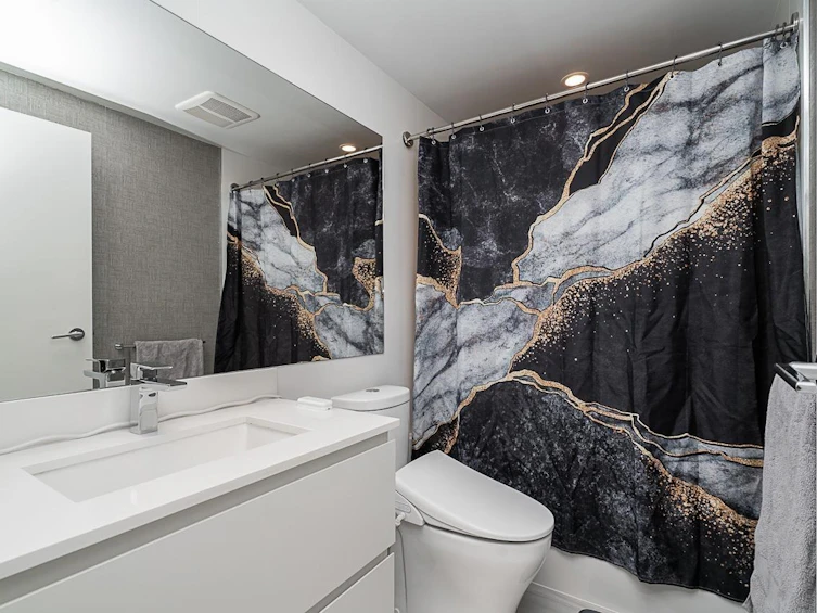 3003-13615 Fraser Highway, Surrey, BC, V3T 0P7 - 13