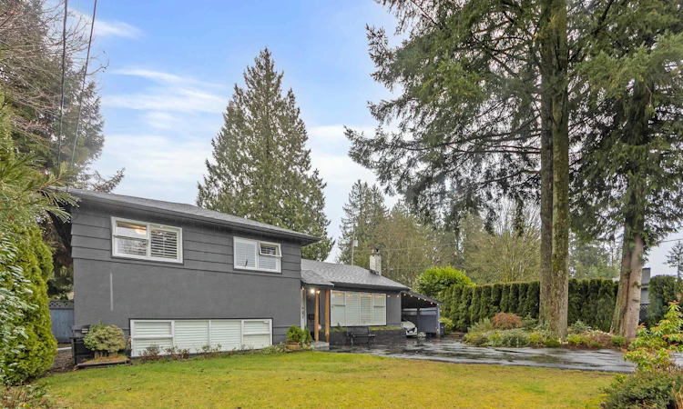 3020 Thorncliffe Drive