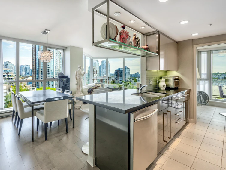 1207-1408 Strathmore Mews, Vancouver, BC, V6Z 3A9 - 12