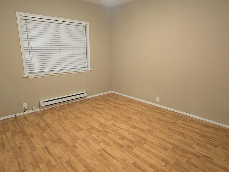123 E 64th Avenue, Vancouver, BC, V5X 2M3 - 14