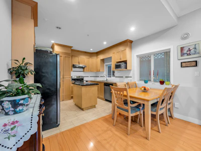 312 Strand Avenue - 5