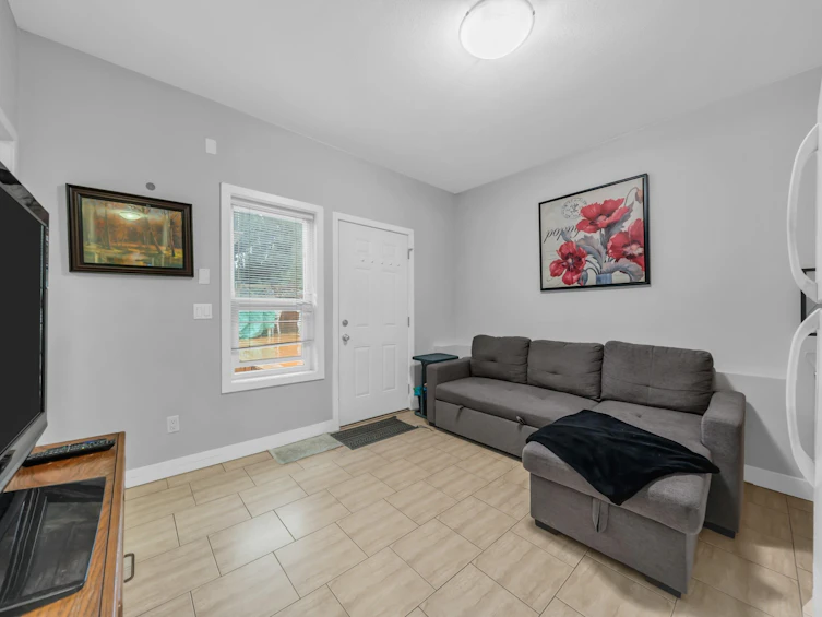 312 Strand Avenue, New Westminster, BC, V3L 3J2 - 22