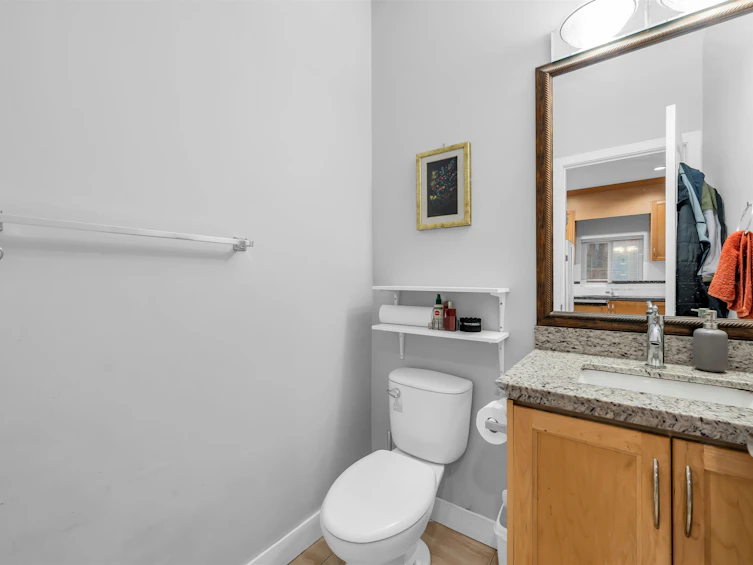 312 Strand Avenue, New Westminster, BC, V3L 3J2 - 13
