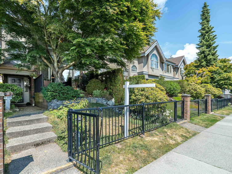 15411 Russell Avenue, Surrey, BC, V4B 2R5 - 34