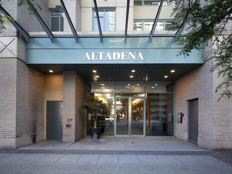 404-1238 Burrard Street, Vancouver, BC, V6Z 3E1 - 2