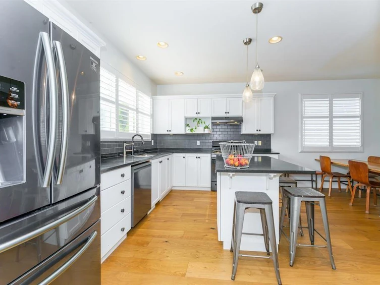 24254 103 Avenue, Maple Ridge, BC, V2W 1Y1 - 4
