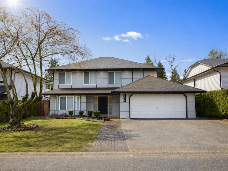 2904 Crossley Drive, Abbotsford, BC, V2T 5G8