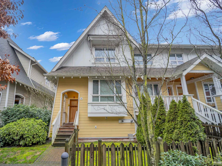 1-258 Camata Street, New Westminster, BC, V3M 0H8