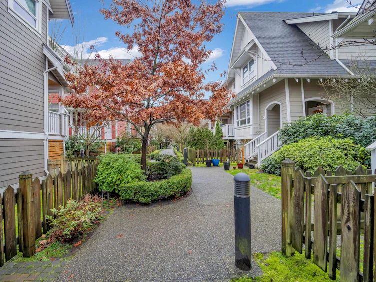1-258 Camata Street, New Westminster, BC, V3M 0H8 - 37