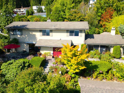 560 Craigmohr Drive - 4