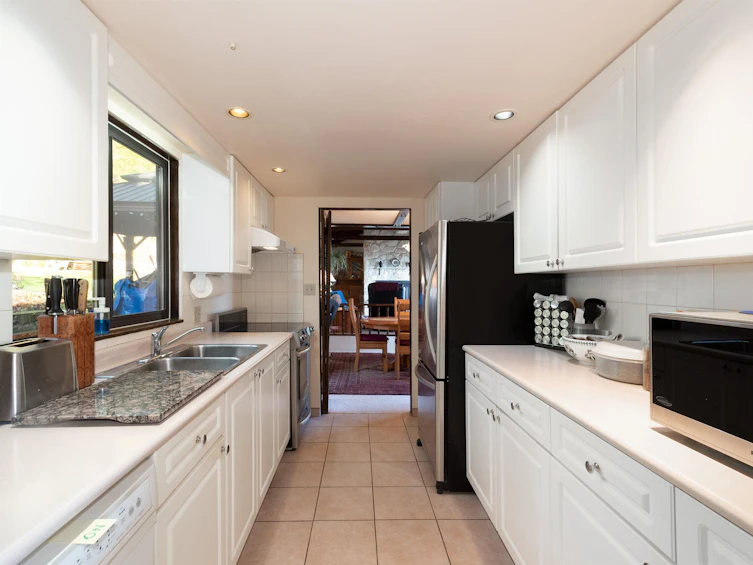 560 Craigmohr Drive, West Vancouver, BC, V7S 1W9 - 27
