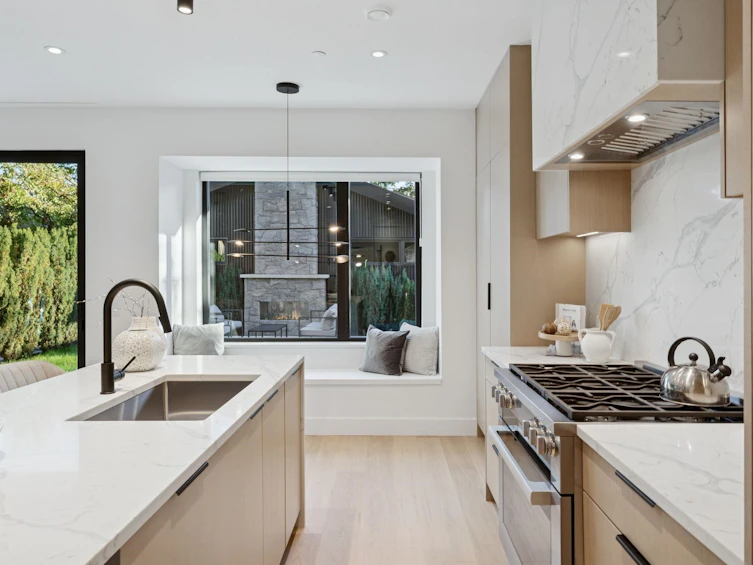 2-3036 W 14th Avenue, Vancouver, BC, V6K 2X8 - 7