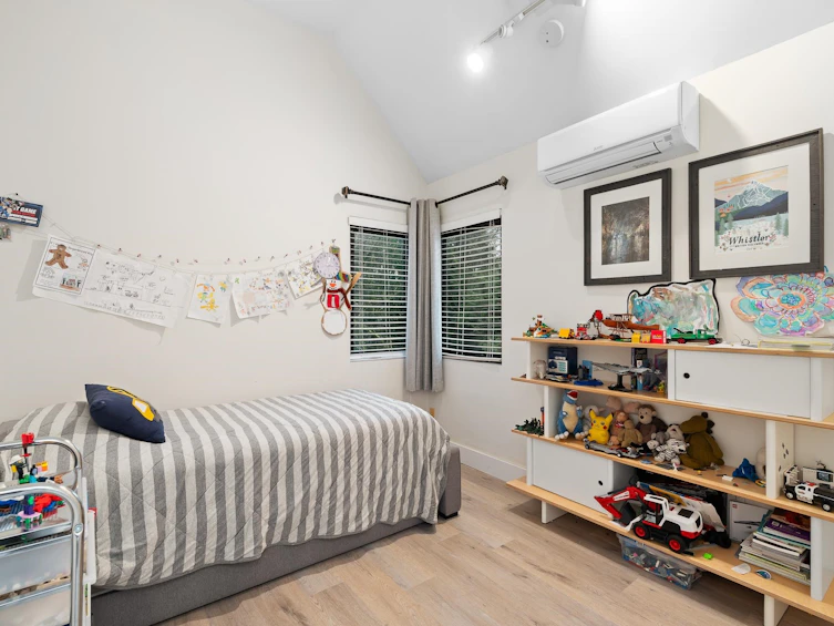 3232 W 5th Avenue, Vancouver, BC, V6K 1V4 - 19