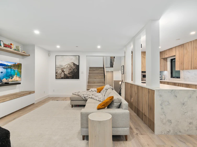 3232 W 5th Avenue, Vancouver, BC, V6K 1V4 - 7