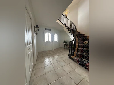 1359 Whitby Road - 3