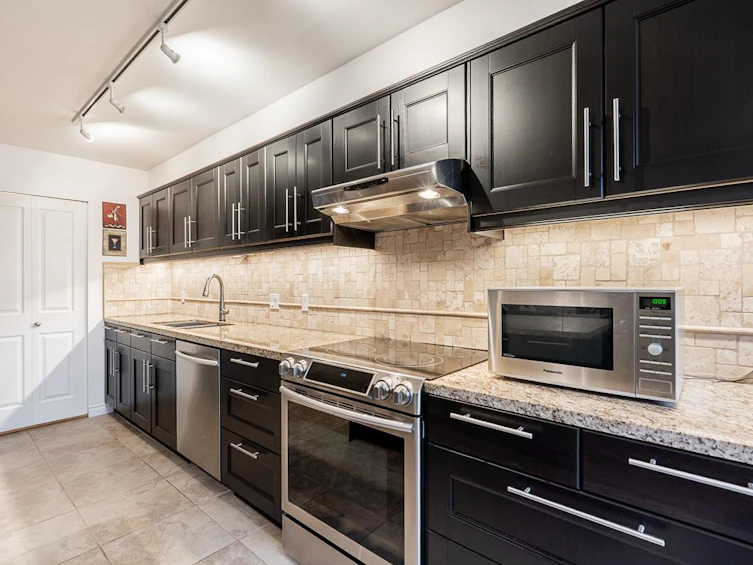 1703-545 Austin Avenue, Coquitlam, BC, V3K 6R4 - 13