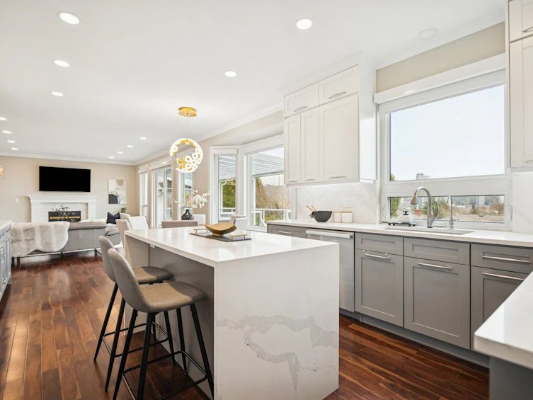 7536 Sequoia Road, Burnaby, BC, V3N 4W9 - 11