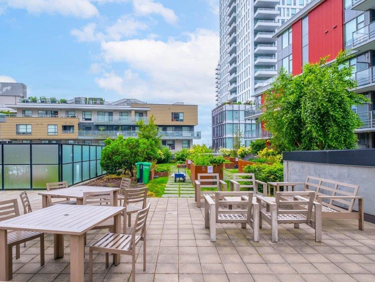 302-8533 River District Crossing, Vancouver, BC, V5S 0C8 - 12