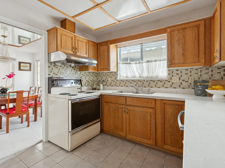 729 W 62nd Avenue, Vancouver, BC, V6P 2E1 - 12