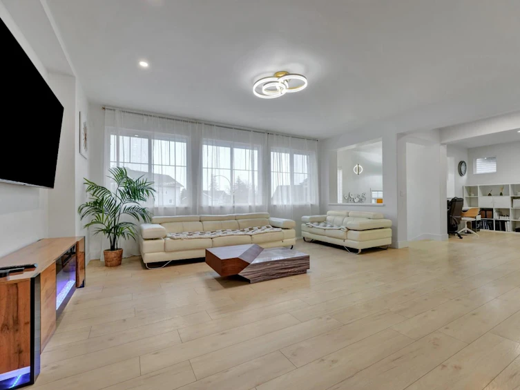 15100 61 Avenue, Surrey, BC, V3S 5J7 - 8