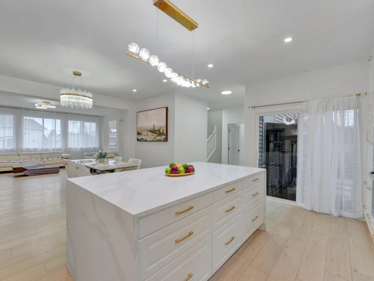 15100 61 Avenue, Surrey, BC, V3S 5J7 - 16