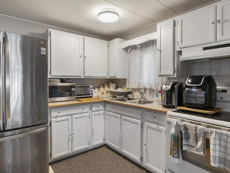 31573 Lombard Avenue, Abbotsford, BC, V2S 5W6 - 9