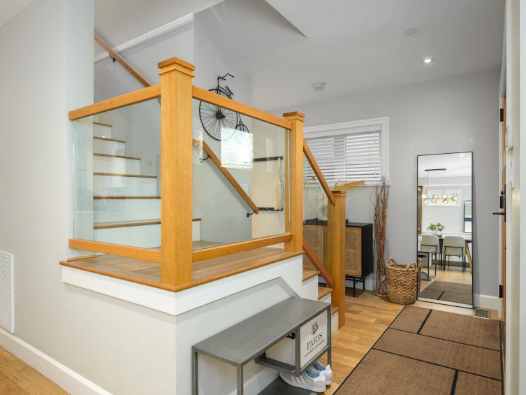 4241 Balkan Street, Vancouver, BC, V5V 3Z4 - 14