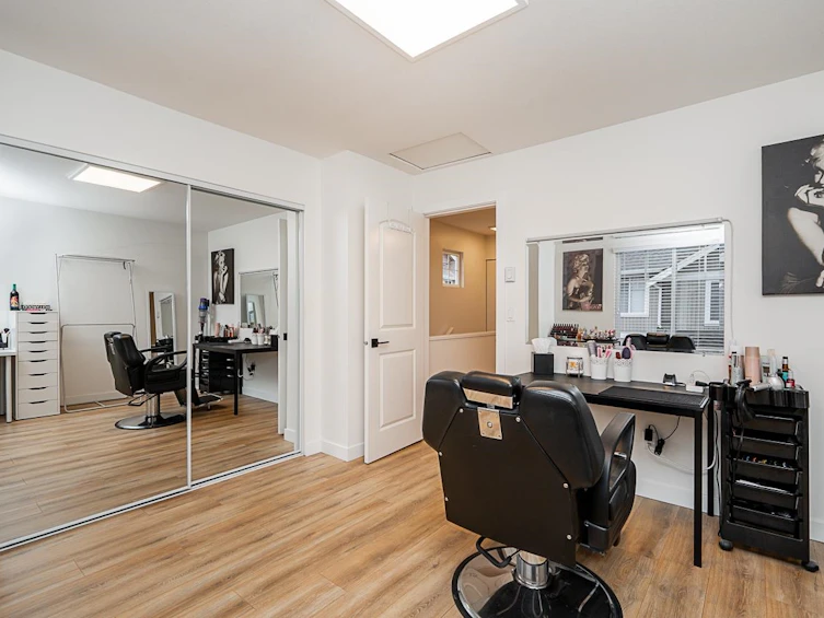 8-19455 65 Avenue, Surrey, BC, V4N 0Z1 - 20