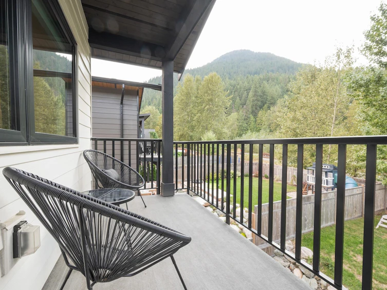 2026 Tiyata Boulevard, Pemberton, BC, V0N 2L0 - 21