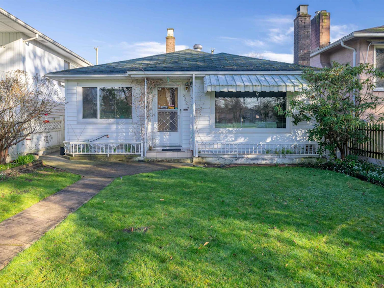 5324 Rhodes Street, Vancouver, BC, V5R 3N8