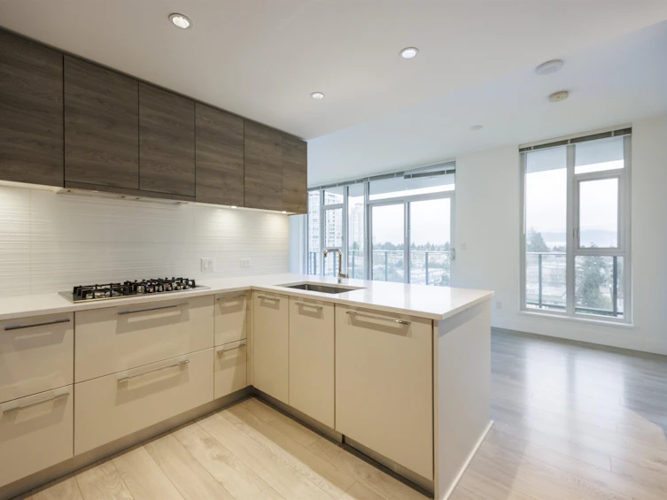 902-7303 Noble Lane, Burnaby, BC, V3N 0H2 - 2