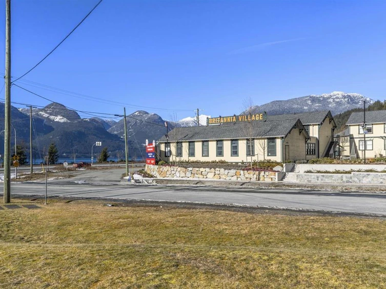 1140 Copper Drive, Squamish, BC, V1J 1J0 - 18