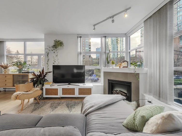 205-189 National Avenue, Vancouver, BC, V6A 4L8 - 6