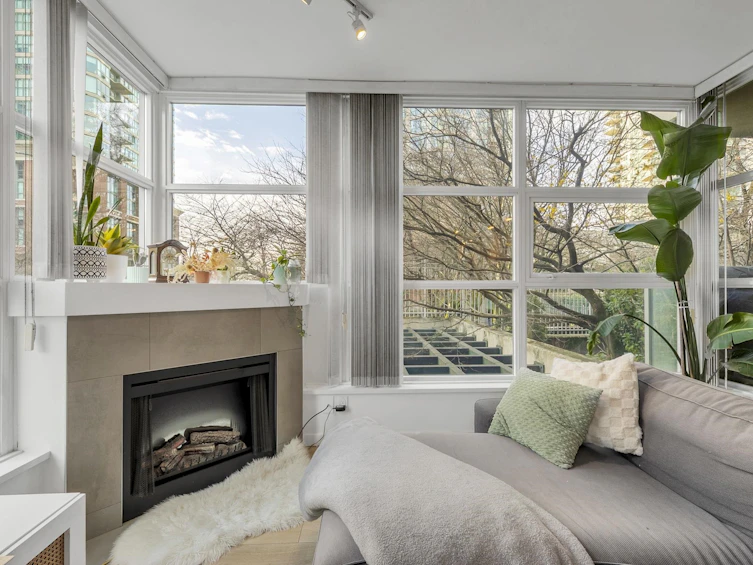205-189 National Avenue, Vancouver, BC, V6A 4L8 - 5