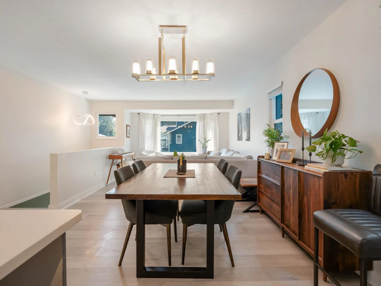 625 Seymour Court, North Vancouver, BC, V7J 3S7 - 10