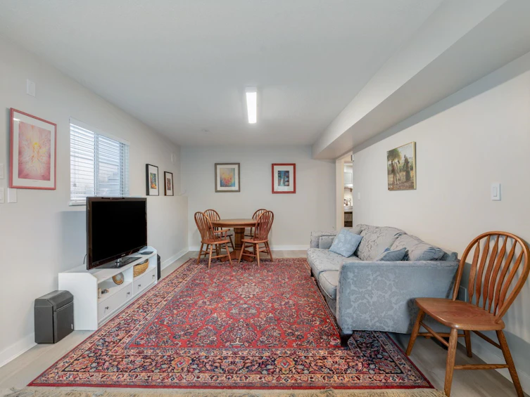 625 Seymour Court, North Vancouver, BC, V7J 3S7 - 24