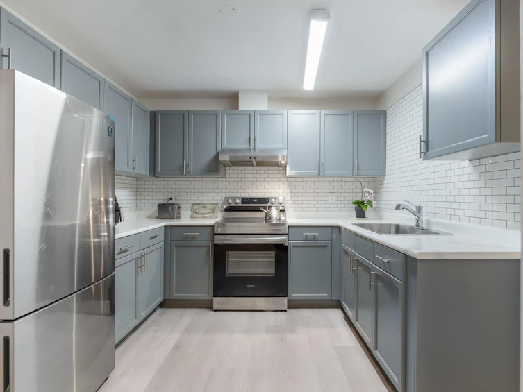 625 Seymour Court, North Vancouver, BC, V7J 3S7 - 21
