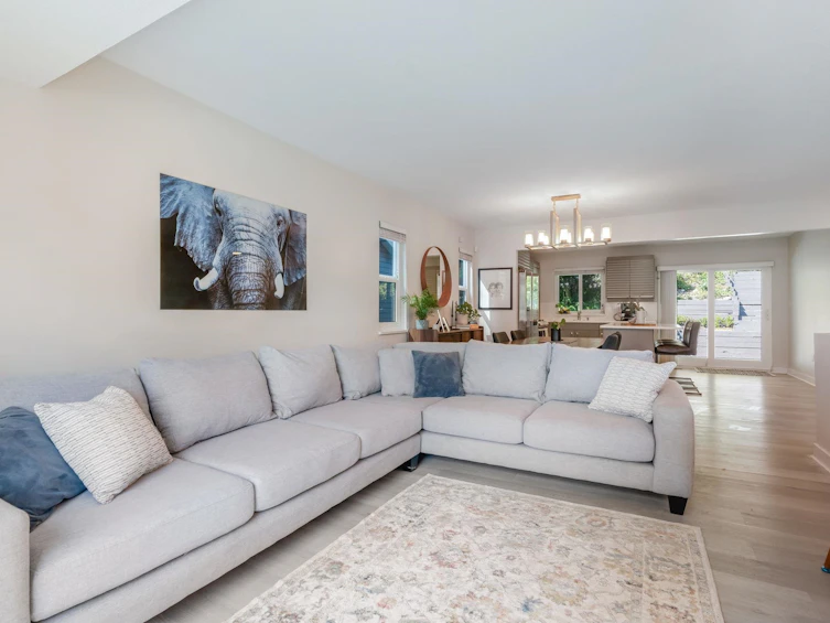 625 Seymour Court, North Vancouver, BC, V7J 3S7 - 7