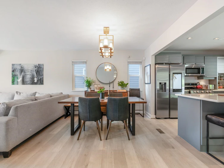 625 Seymour Court, North Vancouver, BC, V7J 3S7 - 9