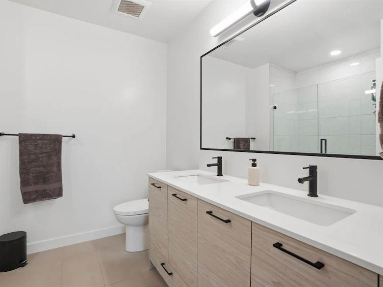 A410-20018 83a Avenue, Langley, BC, V2Y 3P2 - 19