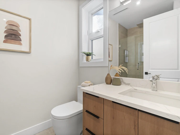 40 E 46th Avenue, Vancouver, BC, V5W 1Z1 - 15