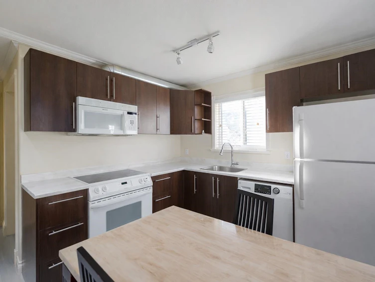 538 W 25th Street, North Vancouver, BC, V7N 2G3 - 18