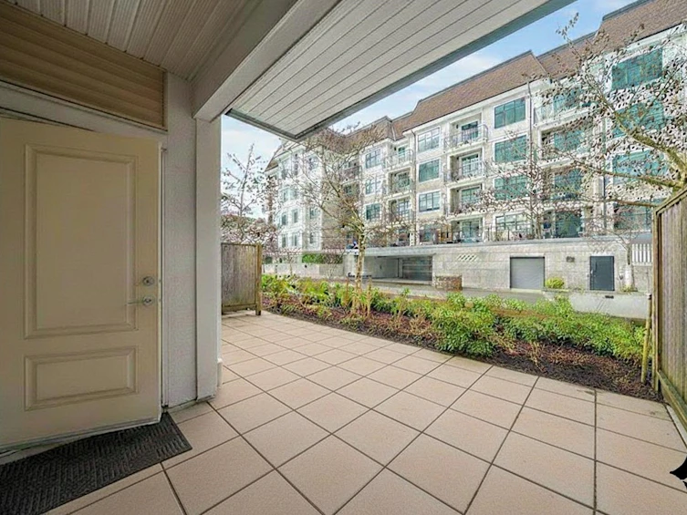 208-827 Roderick Avenue, Coquitlam, BC, V3K 0E3 - 9